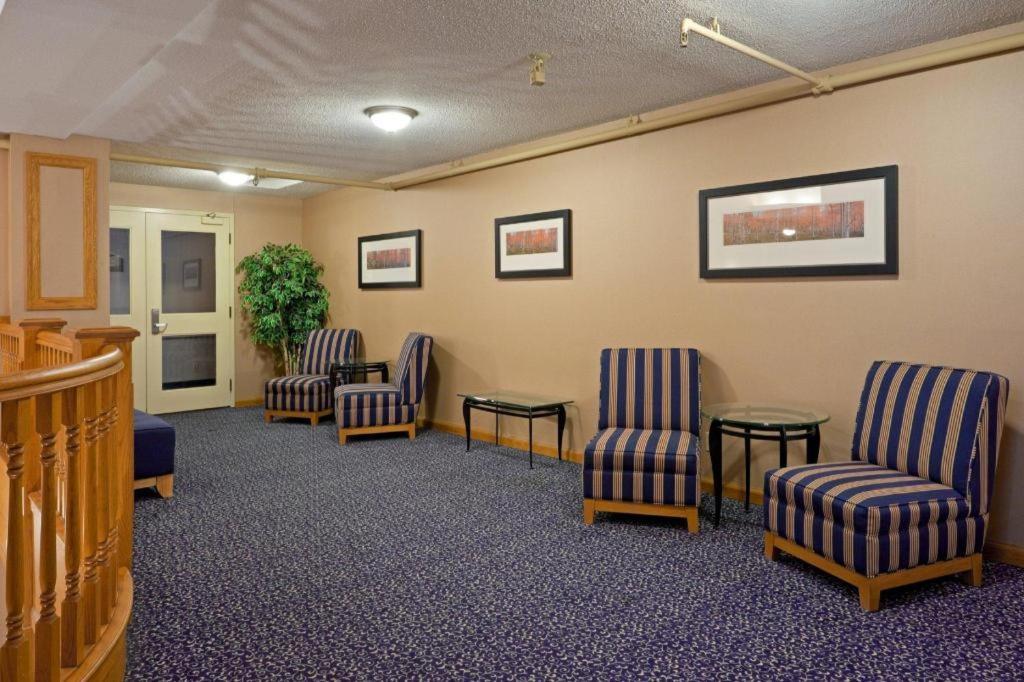 Holiday Inn Express Toronto East - Scarborough By Ihg Ngoại thất bức ảnh