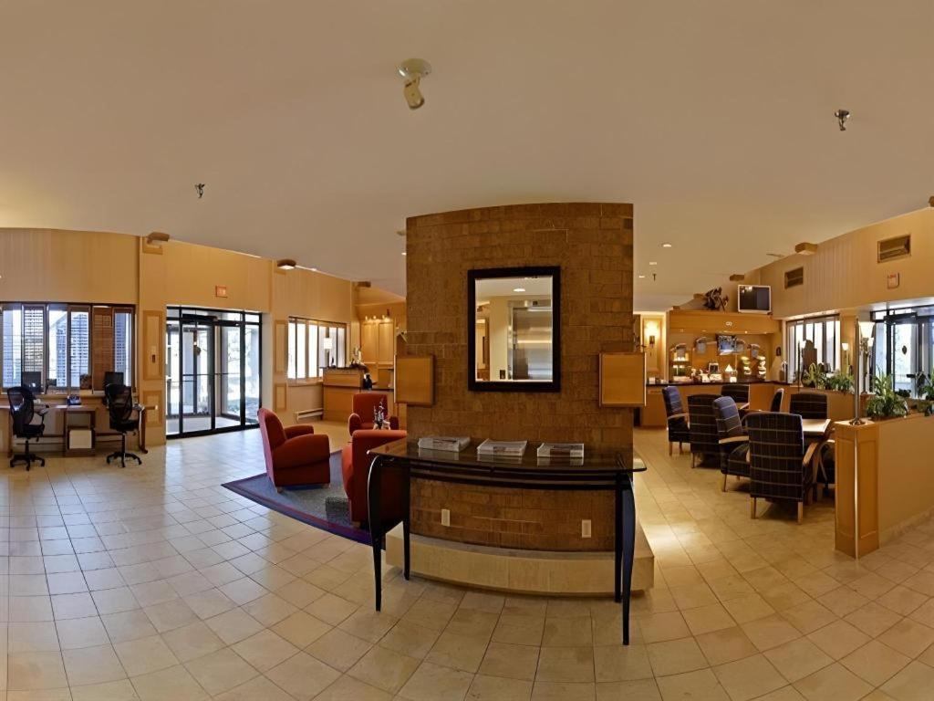 Holiday Inn Express Toronto East - Scarborough By Ihg Ngoại thất bức ảnh