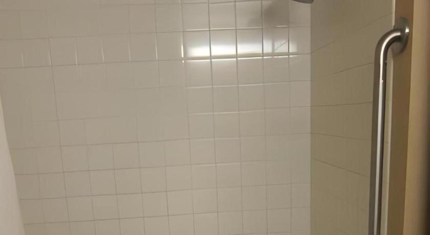 Holiday Inn Express Toronto East - Scarborough By Ihg Ngoại thất bức ảnh